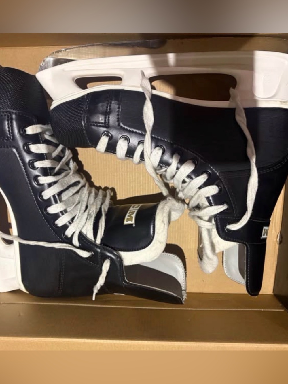 Men’s Black and White Lace-Up Skates